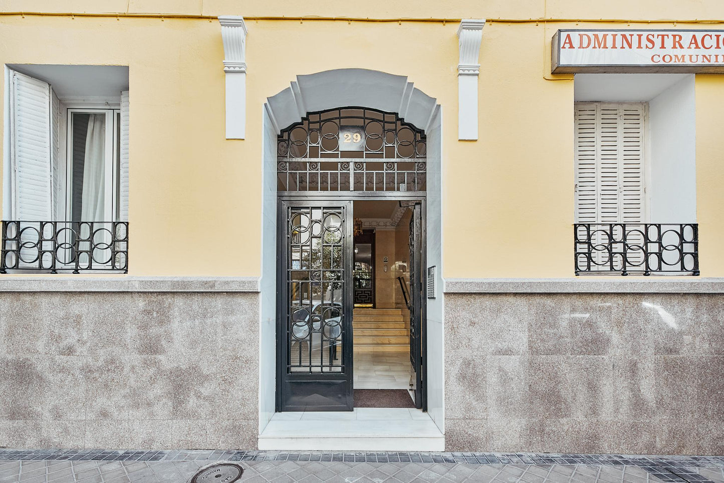 Piso de lujo en Madrid con diseño contemporáneo en Calle Lope de Rueda